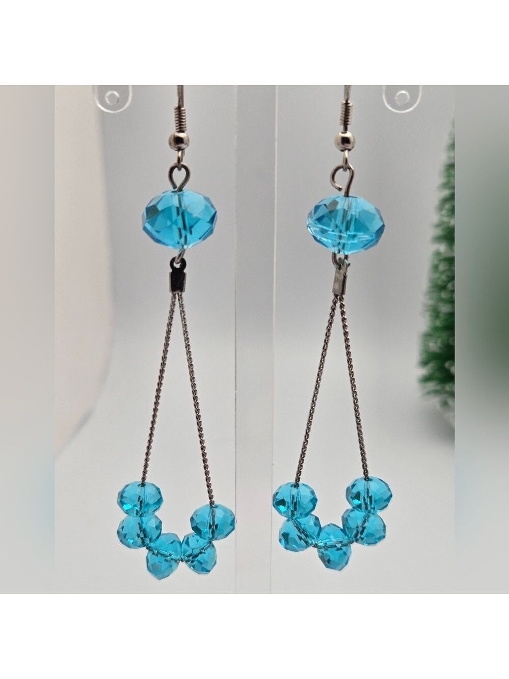 ✨2/$10✨ Aqua Blue Crystal Dangle Earrings 3" Silver Hooks
